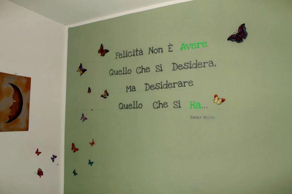 Lo Specchio Del Salento Bed & Breakfast Lecce Bilik gambar