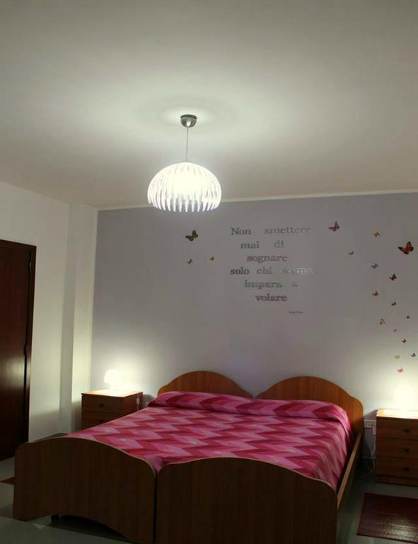 Lo Specchio Del Salento Bed & Breakfast Lecce Bilik gambar