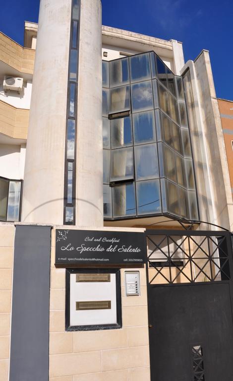 Lo Specchio Del Salento Bed & Breakfast Lecce Luaran gambar