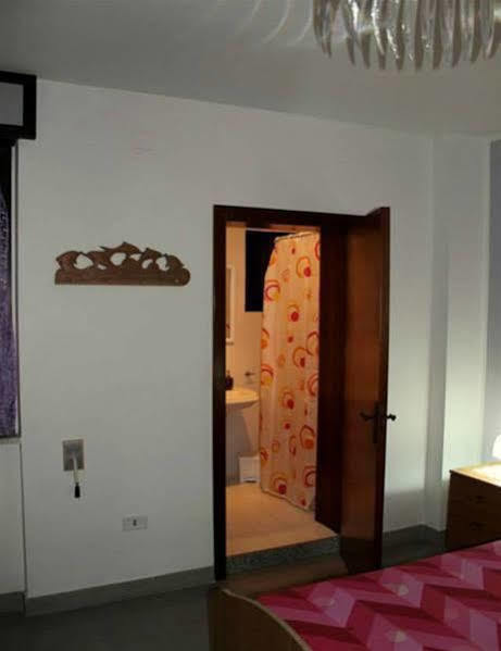 Lo Specchio Del Salento Bed & Breakfast Lecce Luaran gambar